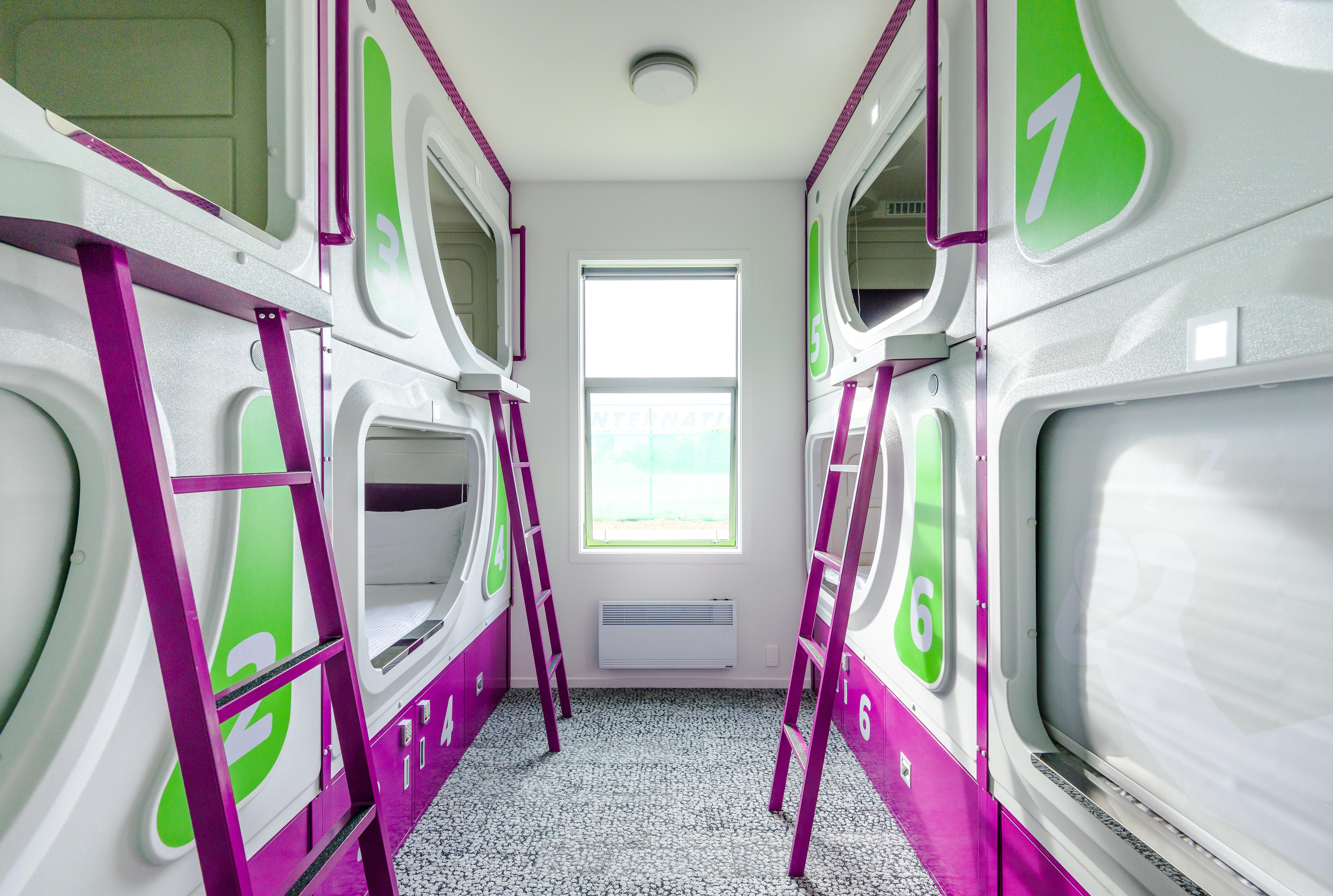 Lylo Christchurch Airport Exterior foto A capsule hotel in Osaka, Japan